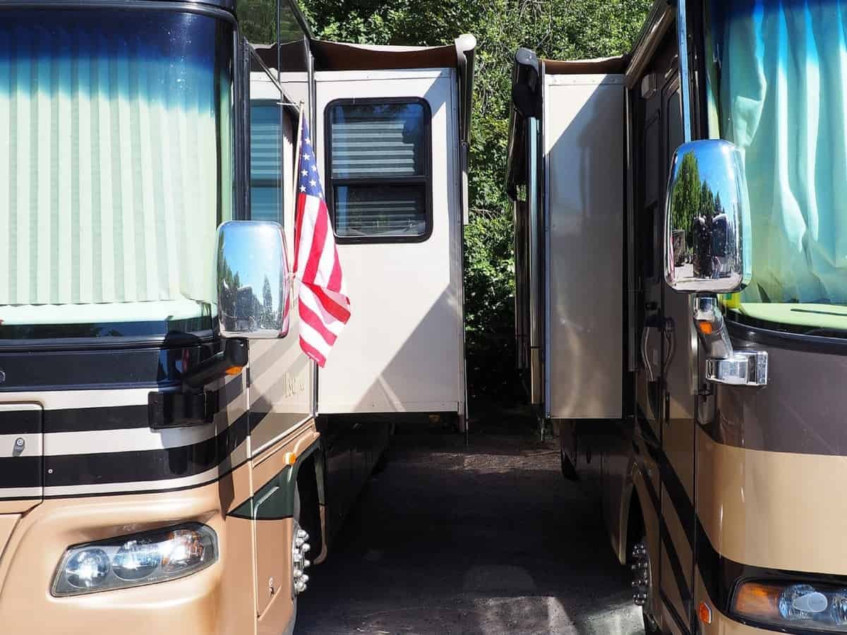 How RV Slide Outs Work Complete Owners Guide Life on Route