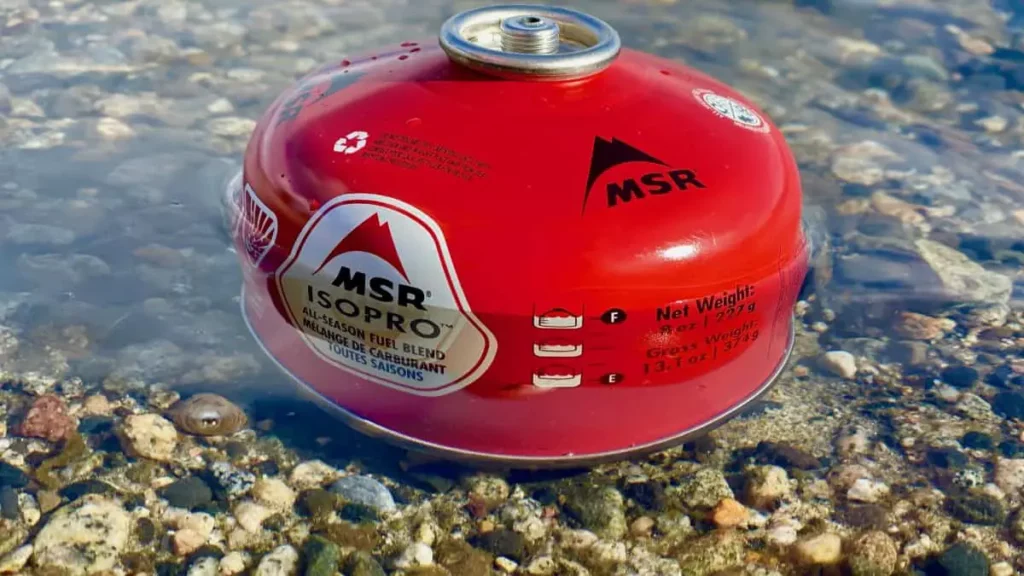 Floating fuel canister