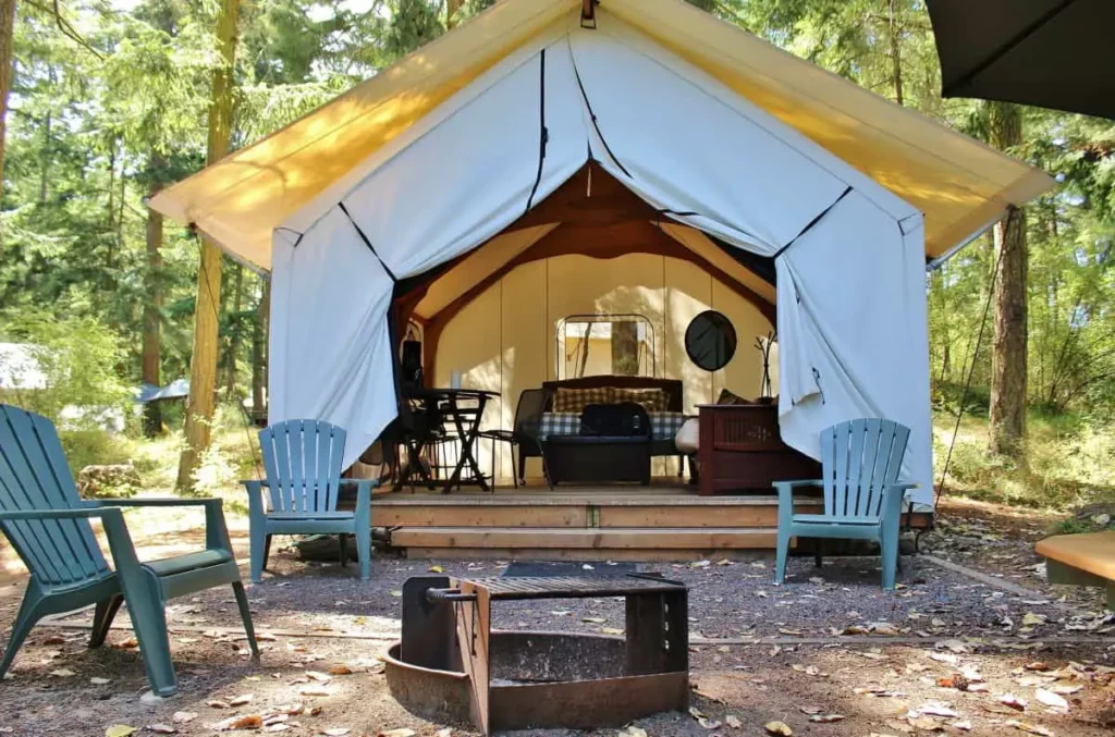 Canvas Tent Glamping